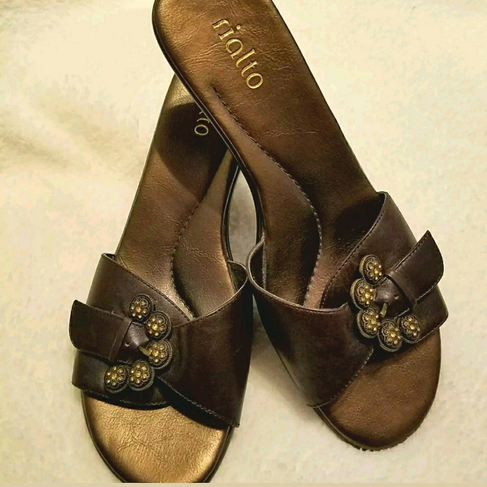 NWOB Rialto Brown Leather Starship Sandals SZ 8.5